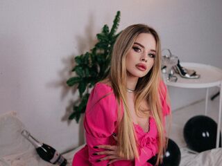 MoireBeale's Blonde live cam girls Profile Image